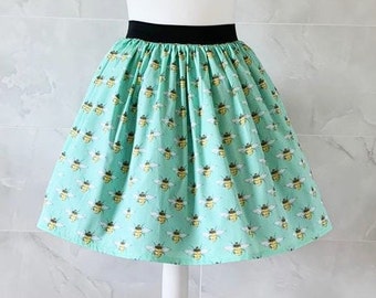Falda de abejas, falda de abeja de mujer, falda de verano de damas, regalo de abeja, falda elástica, salvar a las abejas, falda con bolsillos, ropa de abeja, verano