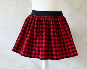 Minifalda, falda alternativa, falda de cuadros, tartán, moda alternativa, gótico, punk, grunge, hippie, festival, ropa con actitud