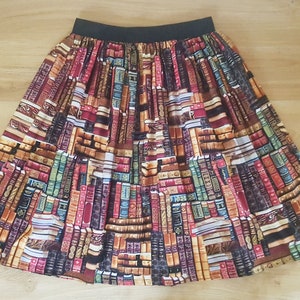 Library Book Skirt, Womans Literature Skirt, Womans Skirt, Book Skirt, Literary Skirt, Book Themed, Book Gift for Her, Skirt With Pockets