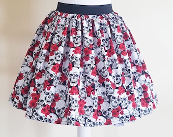 Falda de calaveras y rosas, falda de mujer, falda de calaveras, disfraz de calaveras, estilo retro, falda gótica, moda original, falda friki, estilo nerd, falda rockabilly