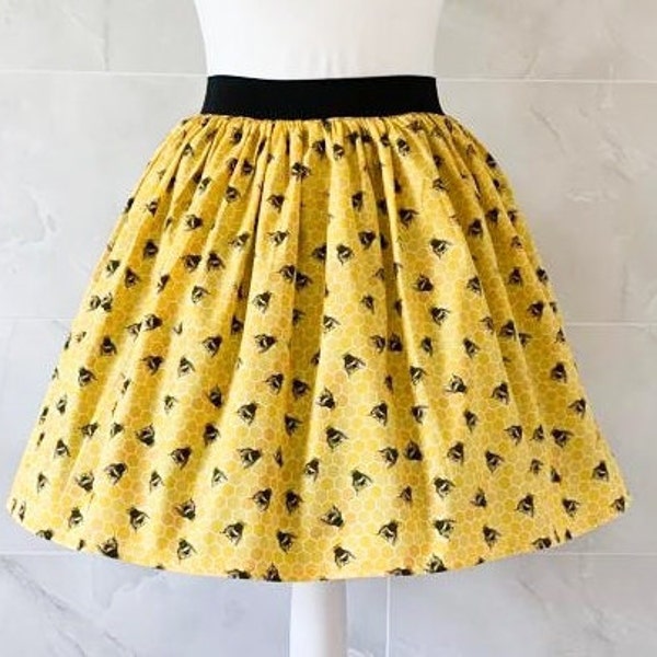 Bees Skirt, Womans Bees Skirt, Save the Bees, Gathered Skirt, Fashion, Bees Clothing, Bee Friendly, Bee Giift, Nature Skirt, Save the Planet