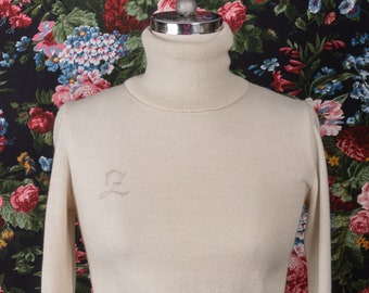 1950s Beige Wool Turtleneck Sweater with Embroidered "Z"