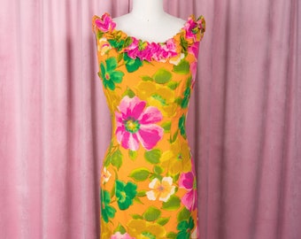 Gorgeous 1960s ALICE Polynesian Fashions Bold Floral Print Fitted Full Length Dress with Ruffled Neckline and Bottom