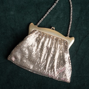 Vintage 1940s Whiting Davis Silver Mesh Art Deco Evening Purse Handbag with Silver Plated Frame and Chain Strap with Original Pocket Mirror image 1
