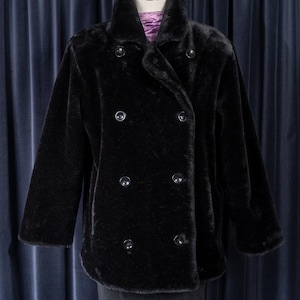 1990s Black Faux Fur Plush Double-Breasted Coat - Gallery