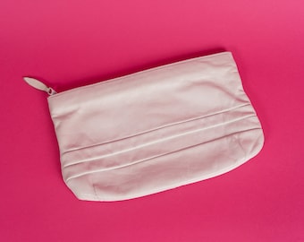 Vintage 80s White Genuine Leather Clutch Purse by Antonia Designs