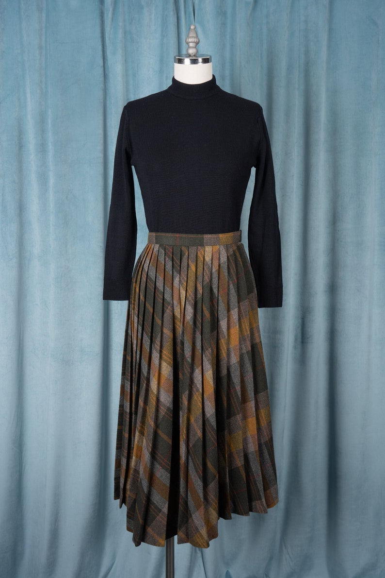 Vintage 1970s Evan-Picone Plaid Wool Accordion Pleat Skirt image 1