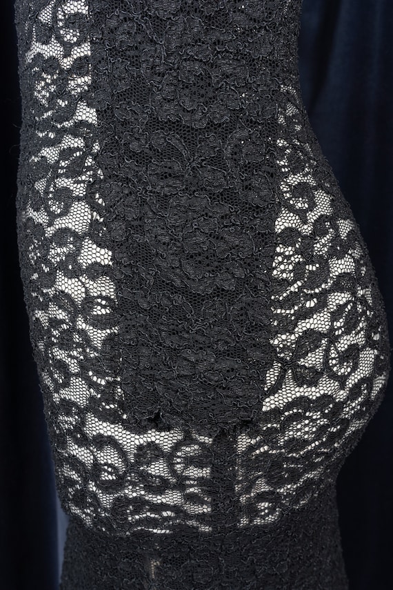 90s Saks Fifth Avenue Black Stretch Lace Long Sle… - image 7