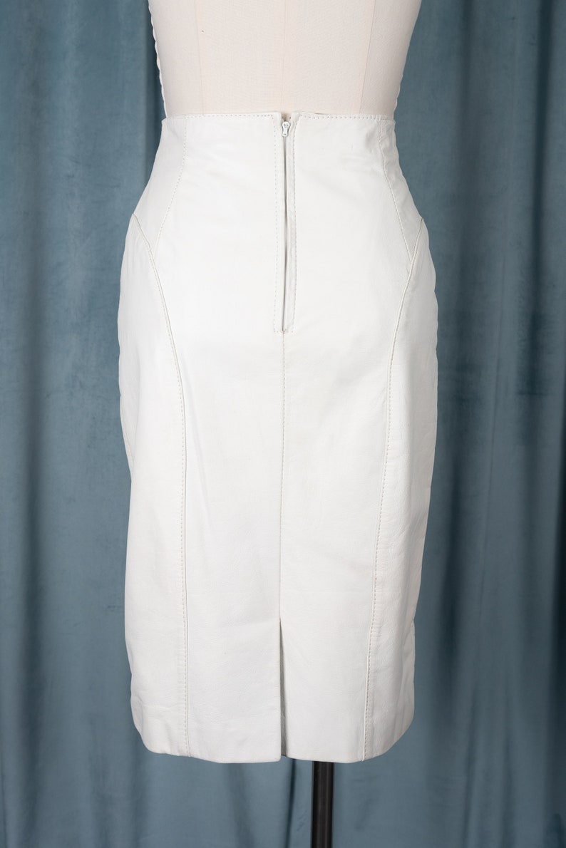 Vintage 80s Byrnes & Baker White Genuine Leather Pencil Skirt with Curved Seam Details image 5