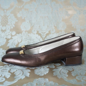 Vintage 1970s Selby Comfort Flex Metallic Brown Leather Flats with Gold Plate Detail 7.5 image 4