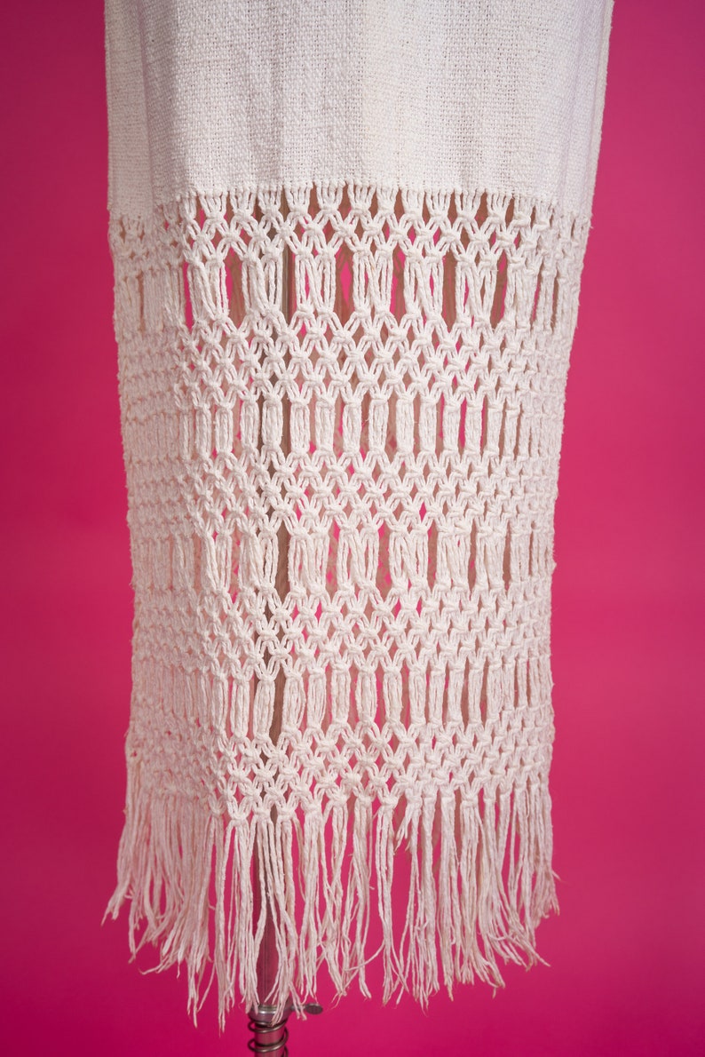 Incredible 1970s Handwoven Macramé Wedding Dress in Off-White Heavy Cotton M image 6