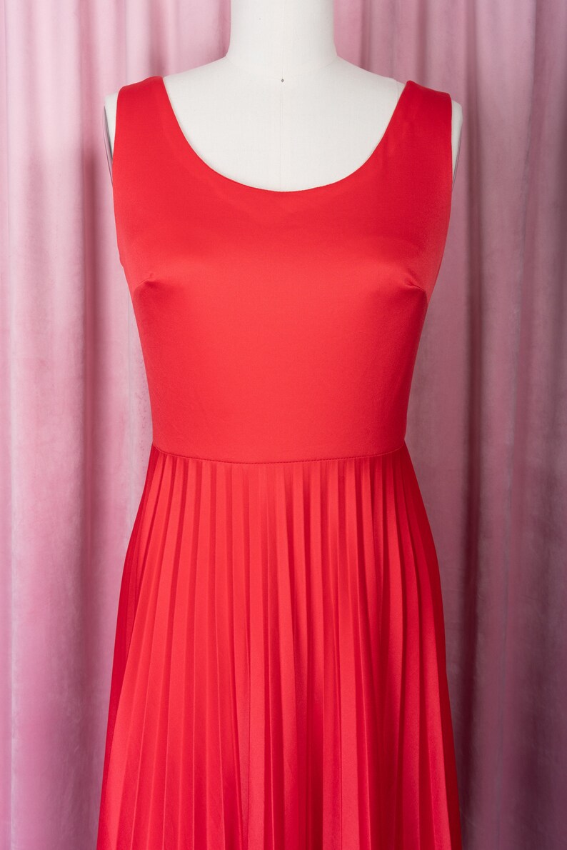 Vintage 1970s Tomato Red Polyester Perma Pleat Tank Dress image 2