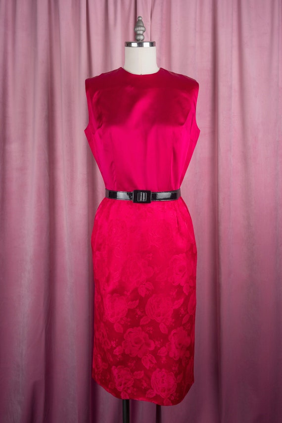1950s Rose Pattern Jacquard True Red Sleeveless Co