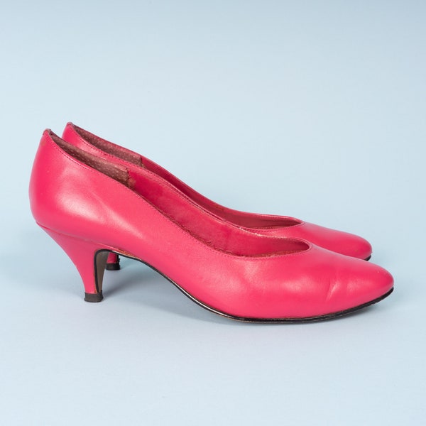 Vintage 80s Michael Finelli Hot Pink Kitten Heels (6.5)