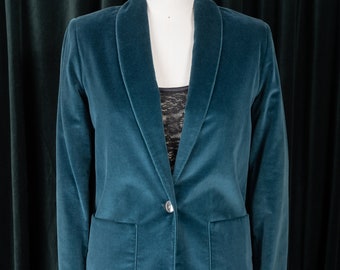 1970s Patty Woodard Teal Velvet Classic Cut Jacket with Gathered Seam Detail on Back