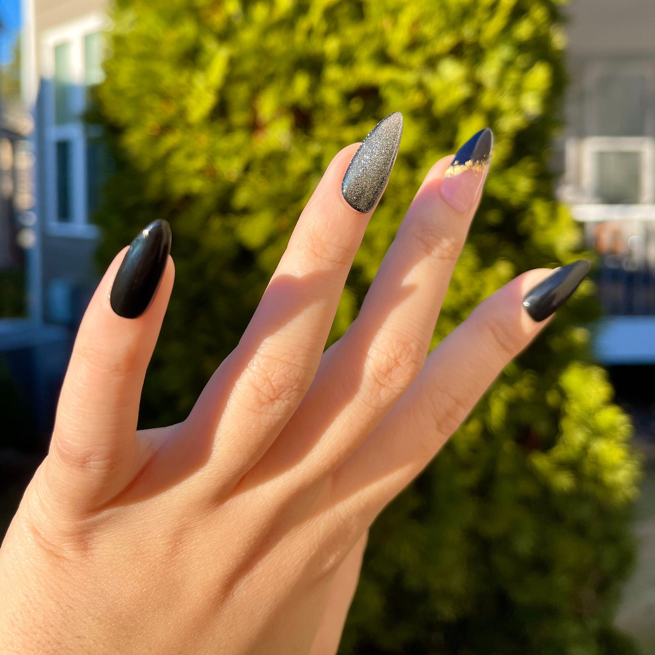 Black and Gold New Years Nails/velvet Nails/gold Flake - Etsy