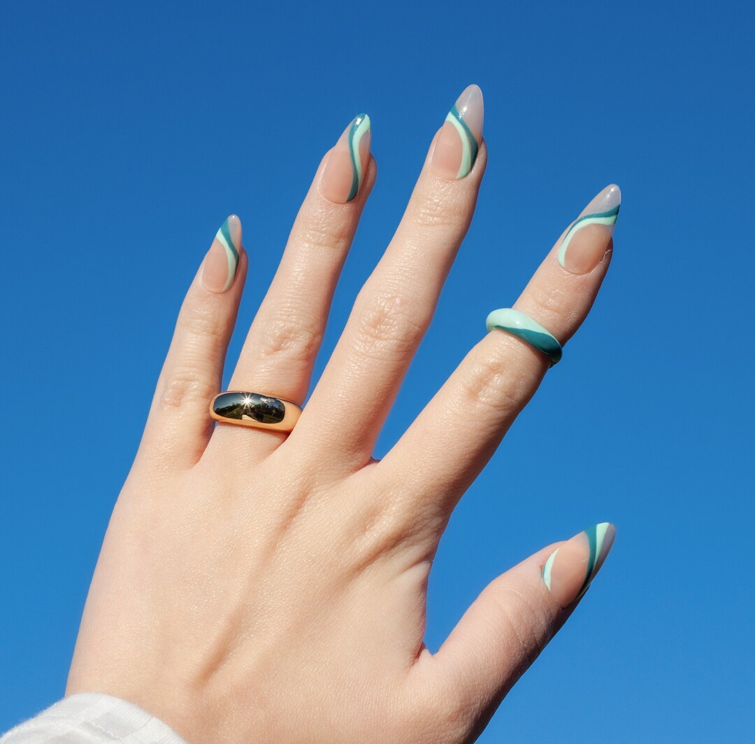 Bluegreen Abstract Nails/abstract Nails/ Press on Nails/ Handpainted