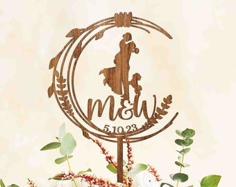 Boho Floral Wedding Cake Topper with Dog and Date, Wreath Wood Cake Topper with Dog, Monogram Wedding Topper, Rustic Wedding Cake Topper