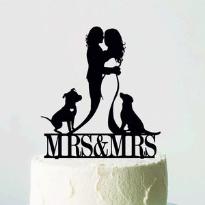 Lesbian Wedding Cake Topper with two dogs, Mrs&Mrs Cake Topper, Same Sex wedding, Cake topper with dog, Wedding Cake topper with dogs, Gift