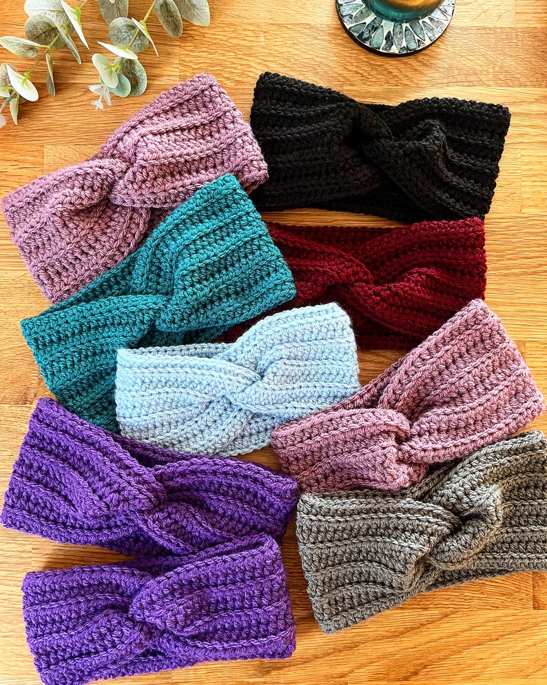 Twisted ear warmer crochet pattern downloadable PDF image 3