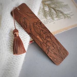 Engraved Snowdrop Wooden Bookmark with Tassel, January Birth Flower