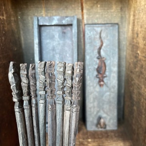 Hand Carved Wooden Chopstick Box with Lizard and Frog and Sliding Lid // 4 Pairs of Chopsticks // Sushi image 1