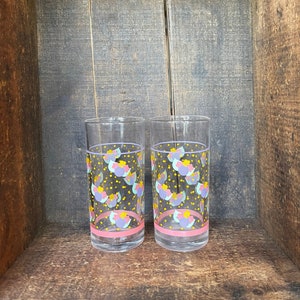 Set of 2 // Vintage Floral Juice Glasses // Retro