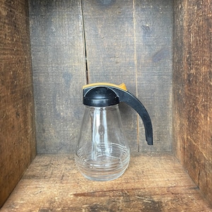 1950s Diner Androck Canada Syrup Pitcher // Midcentury Retro Kitchen