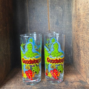 Set of 4 // Vintage Souvenir Guadeloupe Collins Glass // Le Planteur // Retro Decor