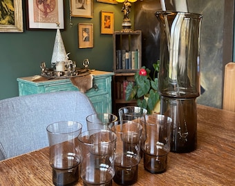 Vintage Schott Zwiesel 1.9 Litre Smoke Glass Pitcher with Six Matching Glasses and Glass Stir Stick // RARE
