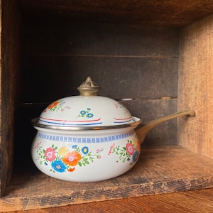 RARO // Pentola vintage smaltata Kamenstein con coperchio e manico in ottone