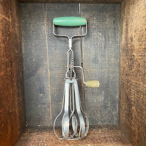 Vintage Mixer/Beater // Made in USA