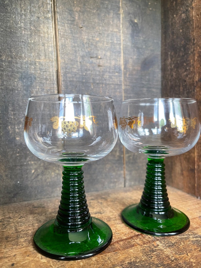 Set of 2 // Vintage Luminarc France Crystal D'Arques with Grape Motif // Green Beehive Roemer Cordial Wine Glasses image 9