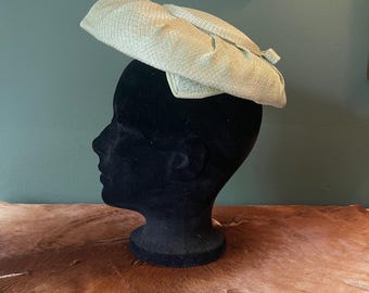Vintage Light Green Hat/Fascinator // Made in Canada