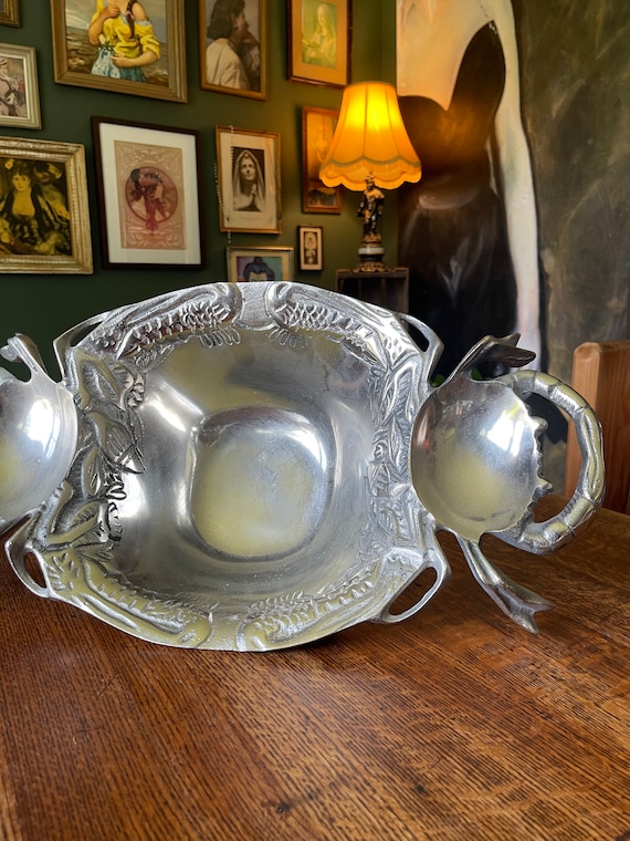 Arthur Court Serving Tray Platter // 1988 // Silver Aluminum Crab