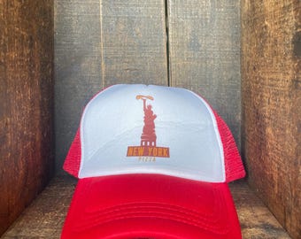 Vintage 80's Mesh Back Trucker Hat // Excellent Condition