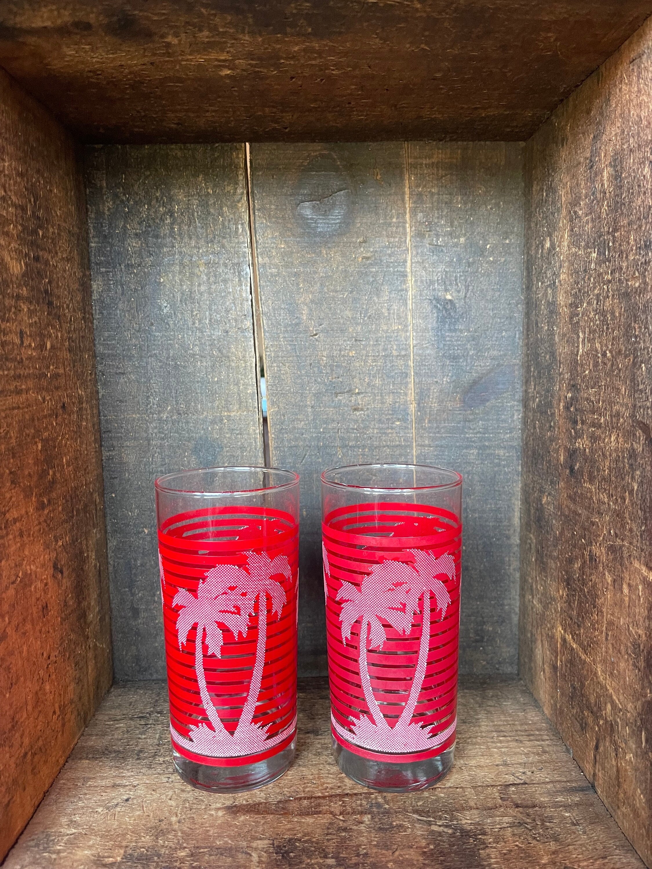 Palm Paradise Interiors Durable and Trendy Glassware - Palmetto Tree Rocks  Drinking Glass, Ideal for Any Event