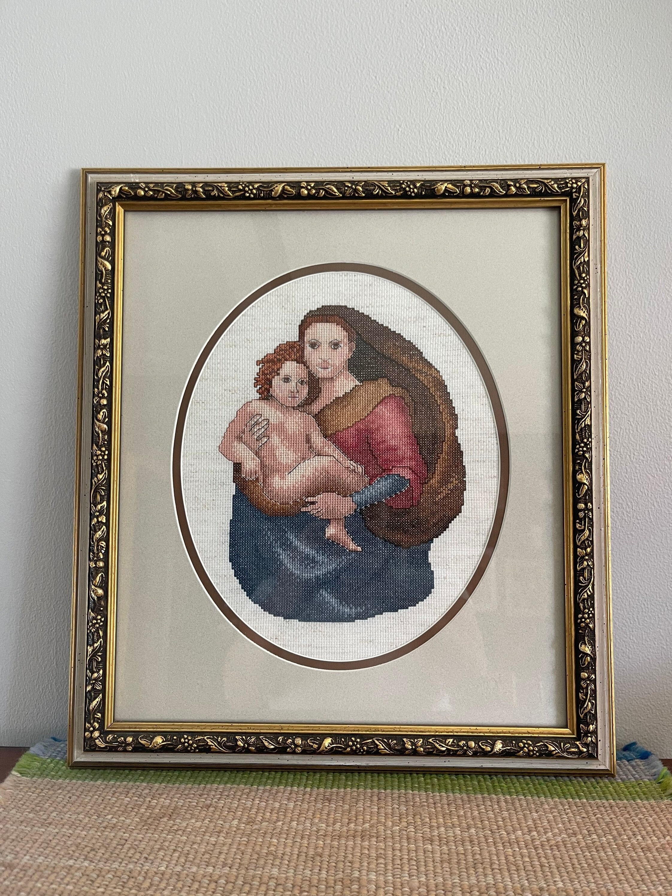 【専用】vintage the Virgin Mary tapestry Beautiful Vintage Hand Stitched Needlepoint Tapestry in a