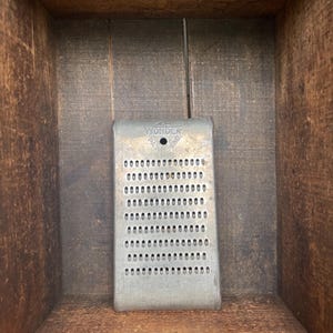Vintage Metall Wonder Schredder Reibe