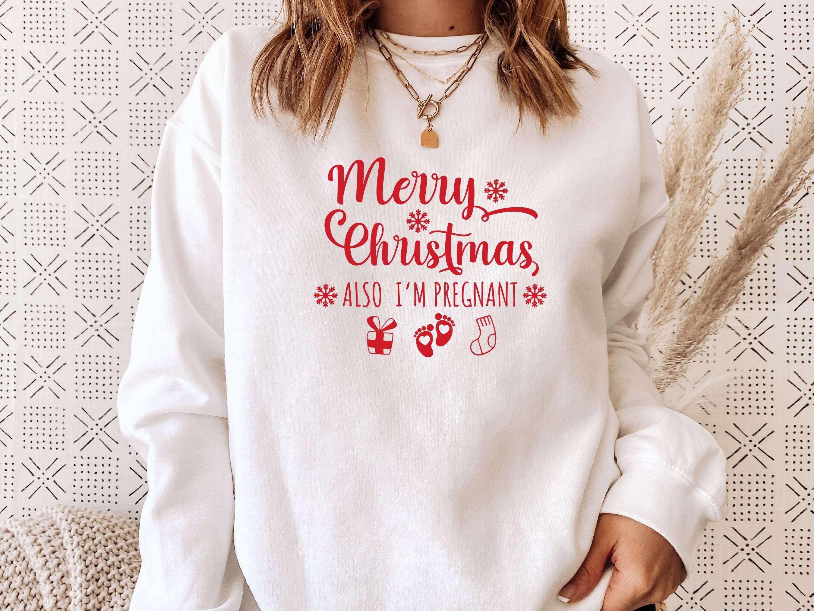 christmas jumper pregnant