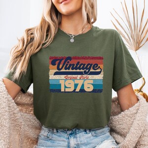 Mens Birthday T-shirt, Vintage 1986 Shirt, Dad Birthday T shirt, 1976 Birthday Tshirt, Retro 50 Birthday Tee, Born in 1996 Tee, Mum Birthday image 3