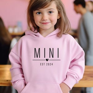 Sudadera para mamá primeriza, Sudadera para papá primerizo, Papá y mamá, Mamá personalizada, Sudadera personalizada para papá, Regalo de cumpleaños para papá, Sudadera familiar adorable imagen 4