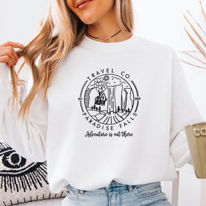 Camping Sweatshirt, Adventure Sweater, National Park Jumper, Camp Lovers Gift, Travel Lover Gift, Up Balloon Crewneck, Family Camping Gifts afbeelding 5