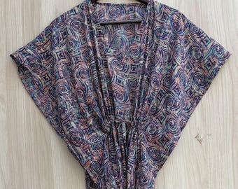 Vestido caftán de poliseda estampado a mano: inspiración japonesa, cintura ajustable, talla única n.° 18