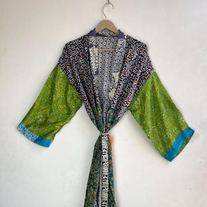 Vintage Saree Fabric Kimono Robe: Japanese Style Dressing Gown # 71