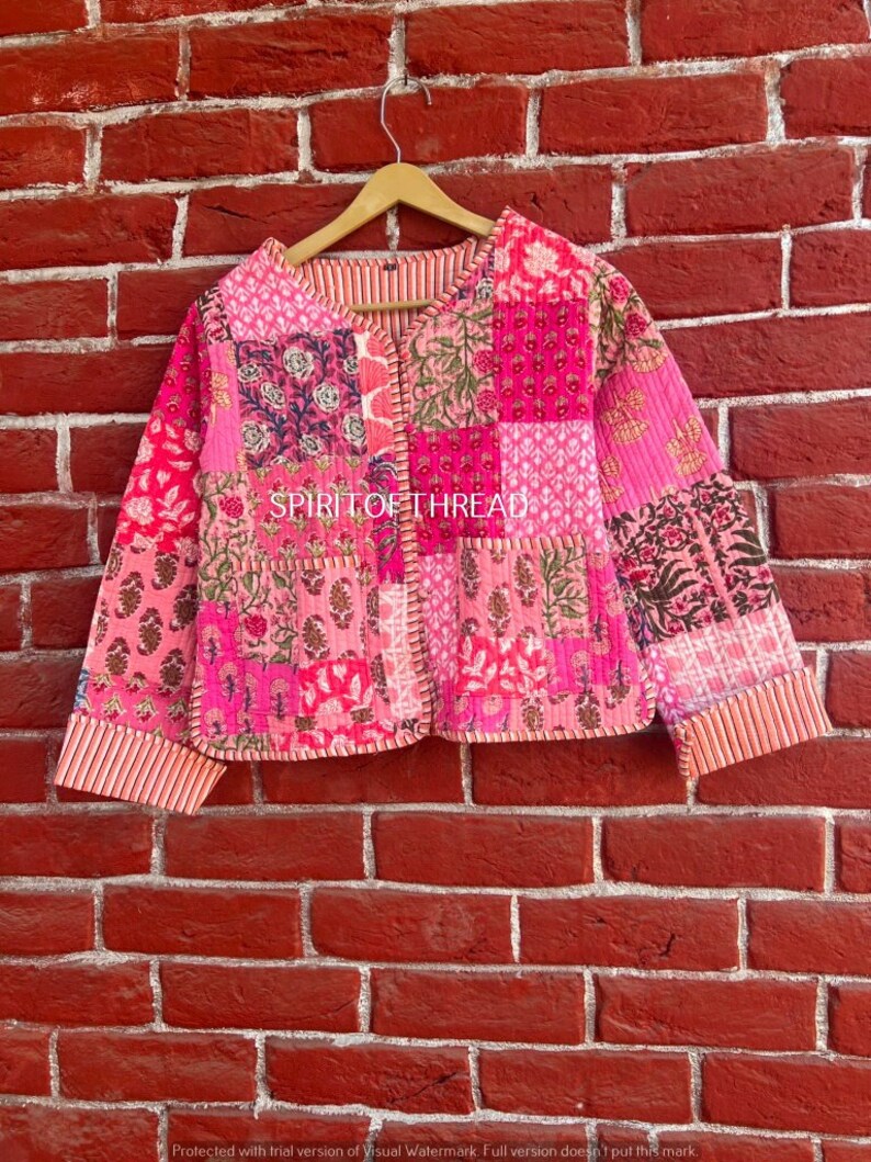 Veste en patchwork rose faite main, veste en patchwork de coton cousue à la main, style veste automne-hiver manteau streetwear bohème matelassé réversible image 1