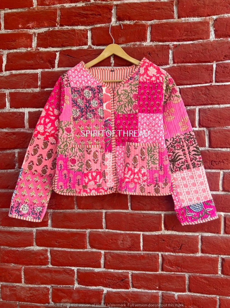 Veste en patchwork rose faite main, veste en patchwork de coton cousue à la main, style veste automne-hiver manteau streetwear bohème matelassé réversible image 2