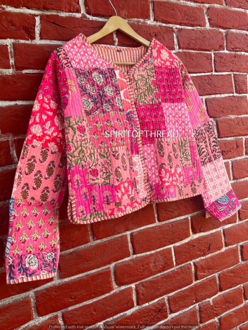 Veste en patchwork rose faite main, veste en patchwork de coton cousue à la main, style veste automne-hiver manteau streetwear bohème matelassé réversible image 7