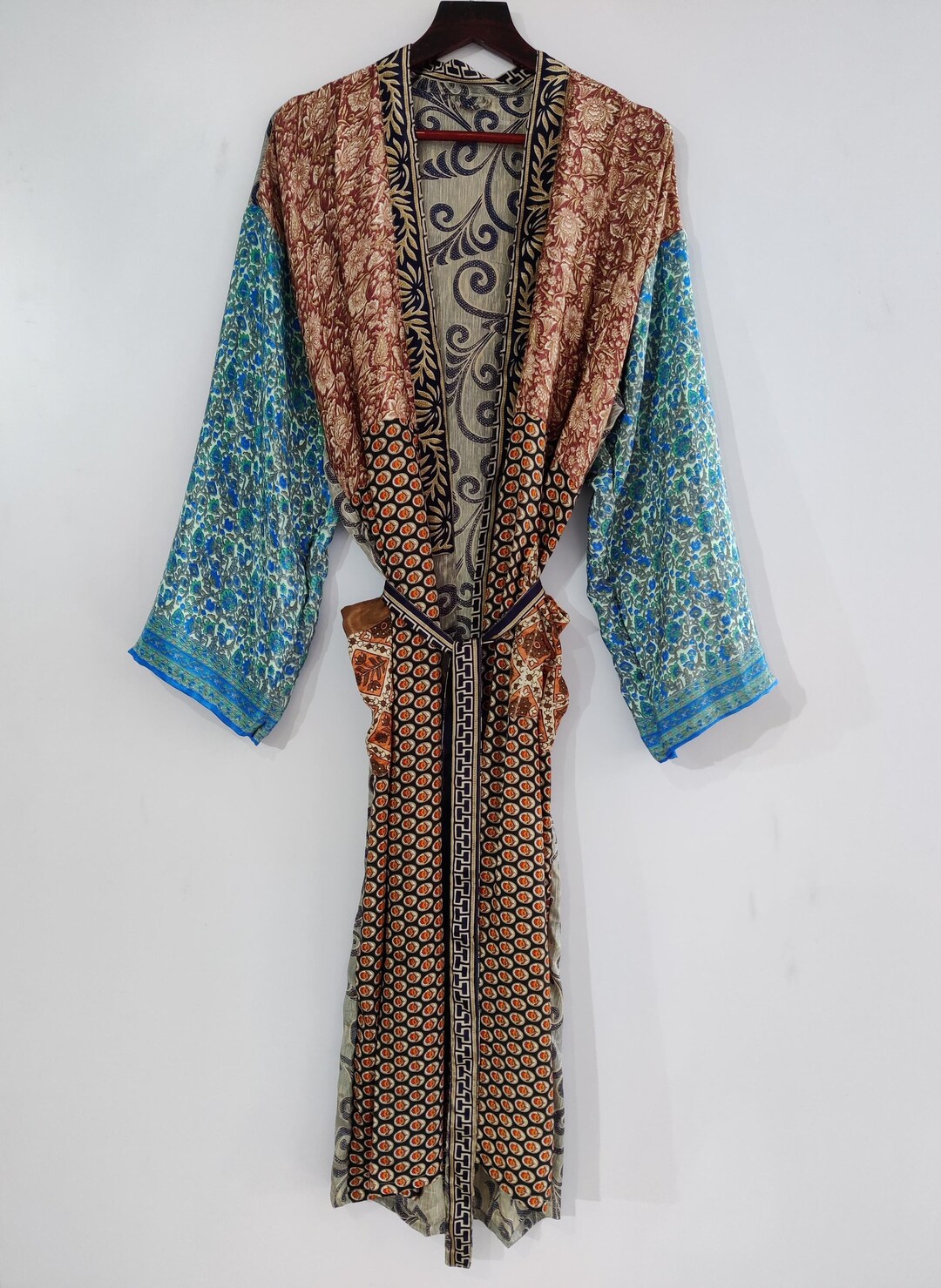 Vintage Indian Saree Robe: Colorful Kimono Jacket # 03 - Etsy