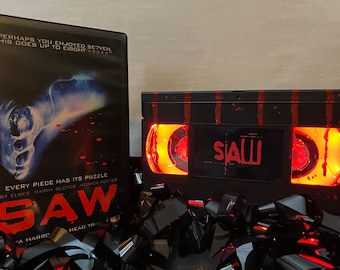 Special Edition Saw Retro VHS Lamp, 80s Horror Movie Film, a great gift for film lovers & movie buffs